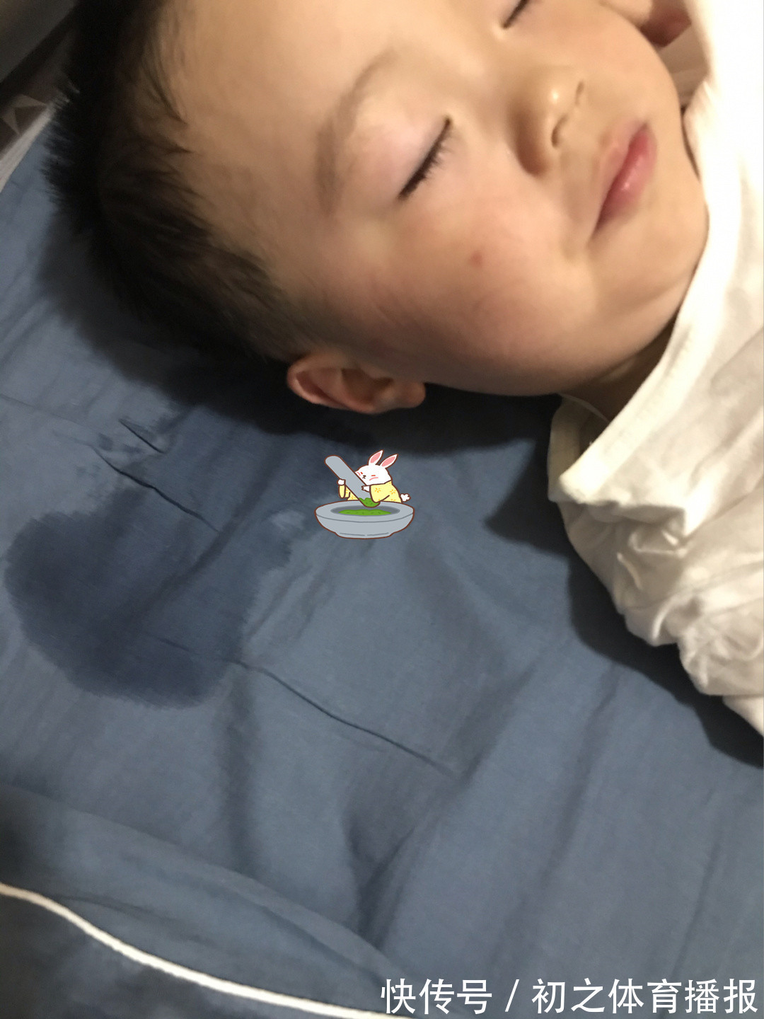 体温|当孩子发高烧时,家长有三大忌讳不能犯,不然娃可能会有危险