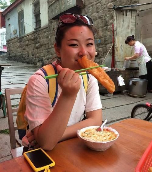 不吃早餐|一天当中这3个时间段发胖“最猛”，若咬牙坚持不吃，体重嗖嗖降到两位数