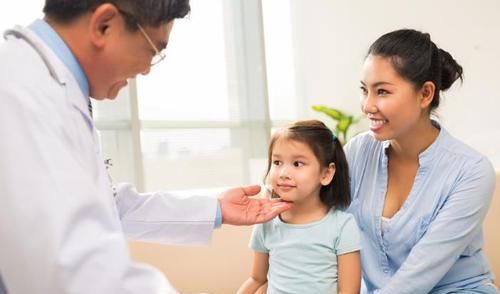 肝其华在爪、心其华在面,五脏健不健康,就看