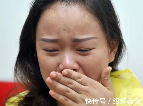 血糖|血糖升高时,这2种食物尽量少吃,坚持这2招或能慢慢降血糖