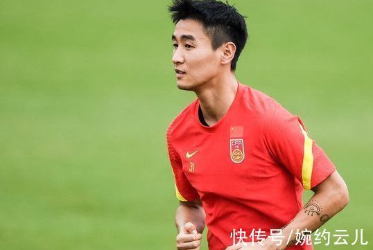 洛国富|国足战日本队平局当赢,李铁或轮换三人,最器重的大将替补