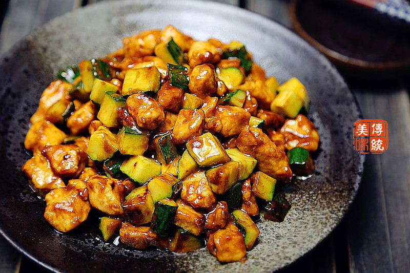 辛苦一天,下班好好吃顿饭,12道小炒,简单好做,拌米饭里吃很香