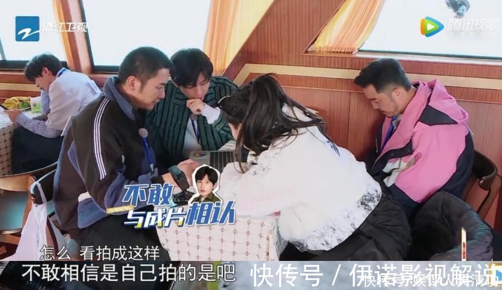 反应机敏|蔡徐坤、baby、金靖都嘲笑成毅“笨”，但成毅粉丝只炮轰金靖