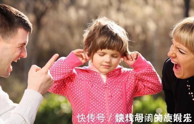 敏感期|家长们别再制止孩子这些“坏习惯”了,这暗示着他们正在变聪明!