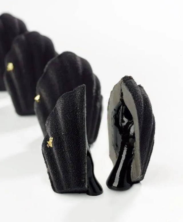 颜值|黑芝麻“玛德琳”——米其林三星酒店,颜值霸主级别的创意之作