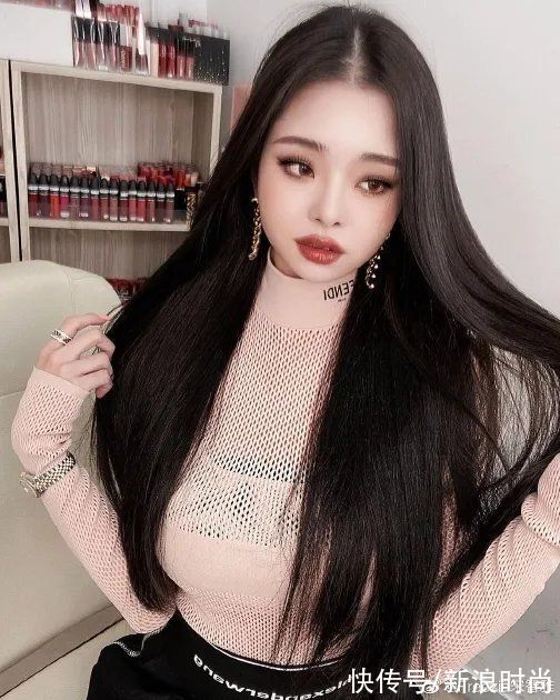 《单身即地狱》爆火的塑料脸奶凶猫系宋智雅 凭什么？