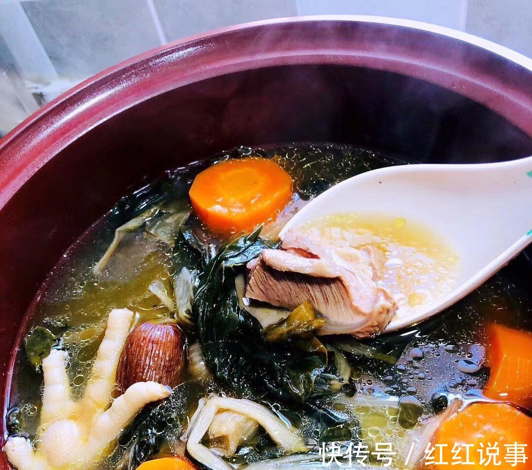 绿叶蔬菜|立秋以后,买上20斤小白菜晒一晒,冬天炖肉吃特别香,方法教给您!