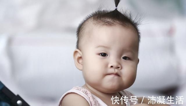 启蒙教育|出生头几年是宝宝大脑发育“黄金期”，10个方法提高智力，收藏了