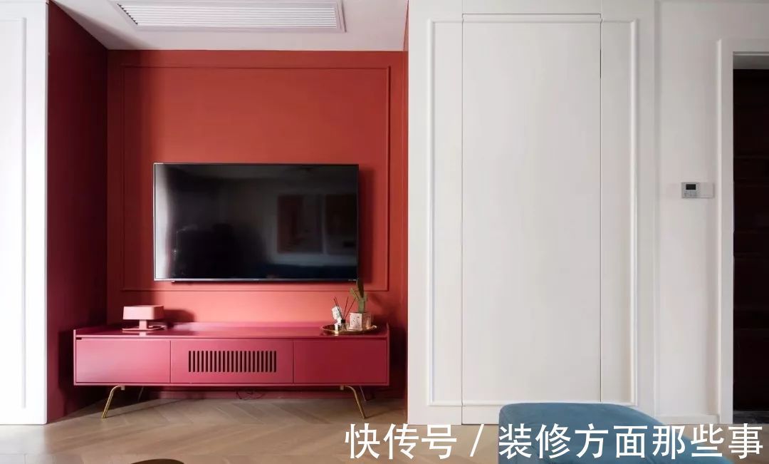 天鹅绒|120平复古简欧风,冷暖色调碰撞,打造个性鲜明的家!