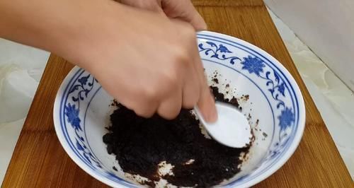 面团|麻花这做法太神奇了,锅里一炸,比油条薯条还香,新手一次就成功