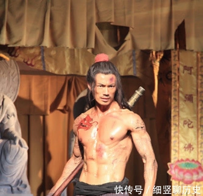 称帝|九纹龙史进,起贪念造反称帝,勇气从何而来?