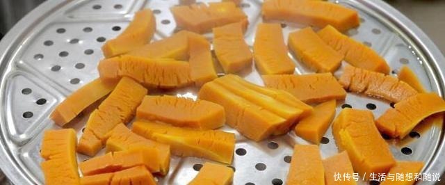 南瓜饼怎样做才好吃大厨分享家常做饭,外酥里嫩,香甜软糯