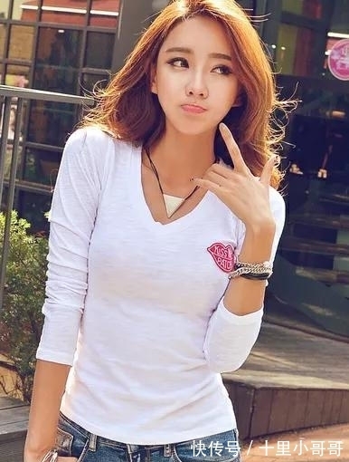 穿搭 对于身材好的美女,牛仔裤真是好的穿搭