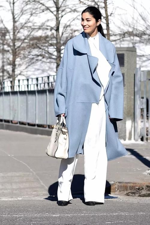 冬天就应该穿白色！学会这些“搭配重点”，绝对又美又吸睛