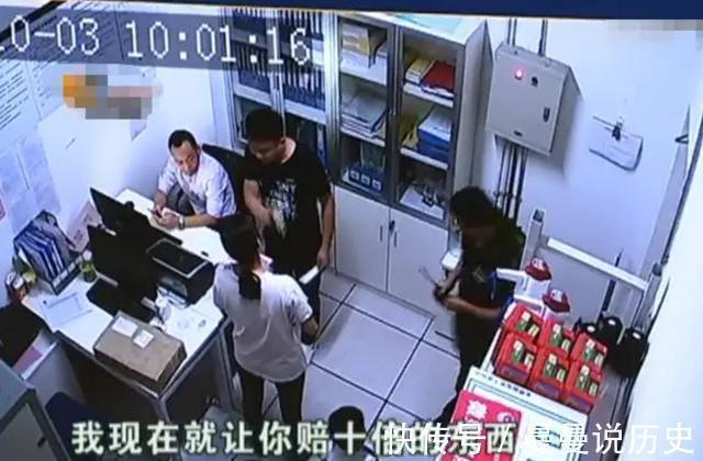 赔偿|孩子先喝饮料后付款,商家却要求10倍赔偿,妈妈的回答引众人称赞