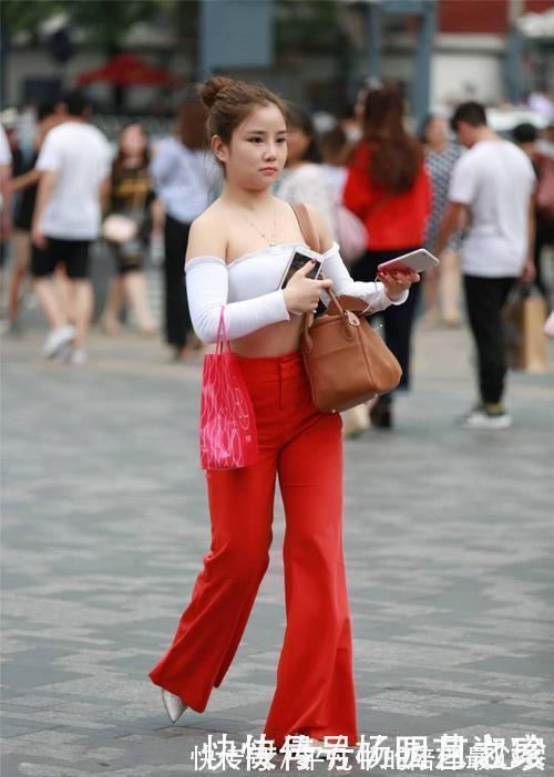 高跟鞋 肥胖也是一种优势,小姐姐的教科书式穿搭,让你拥有苗条身材