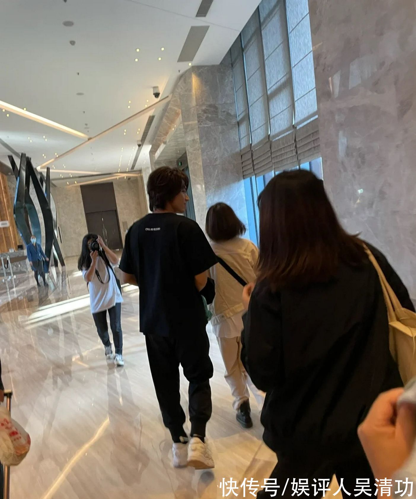 《披哥》總決賽錄播，出道17人名單流出，張晉、張淇、張智霖在列