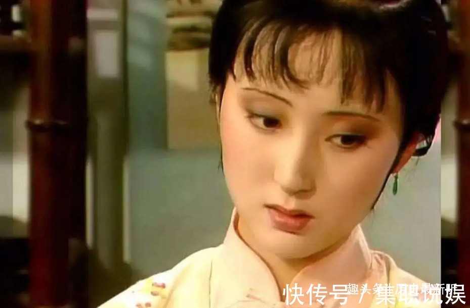 宝玉&动不动就向人发脾气的林黛玉,真的是一个尖酸刻薄的人吗