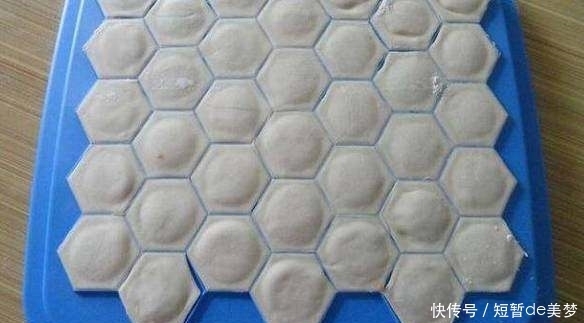 太牛|这饺子太牛了!好吃又洋气一次能包35个