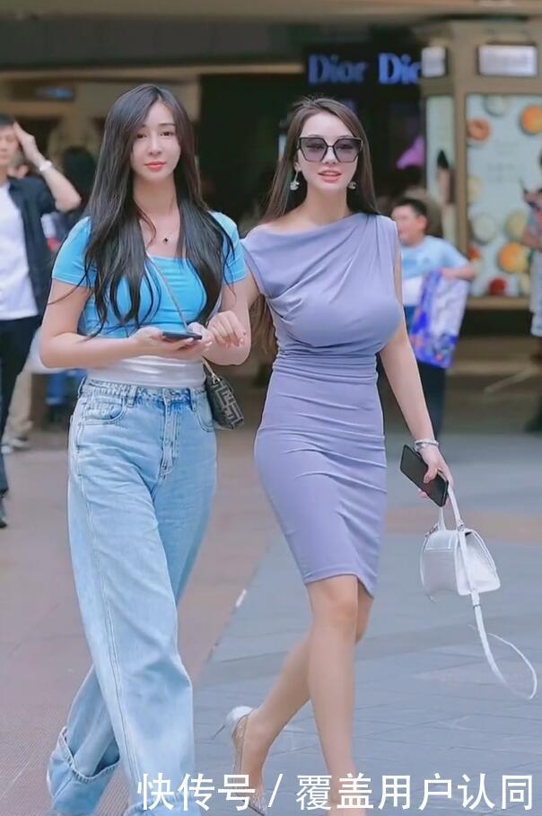 时尚|牛仔裤VS紧身裙,不同的休闲时尚,各有其魅力