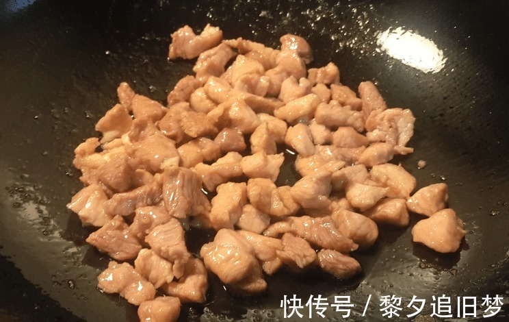 大厨|“热锅凉油”什么意思看了大厨的做法后，才知道自己一直都错了
