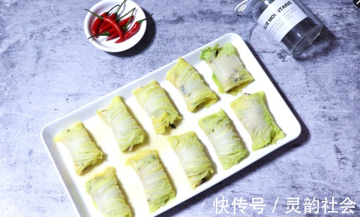 口感|美味可口的白菜豆腐卷,口感清爽,营养健康