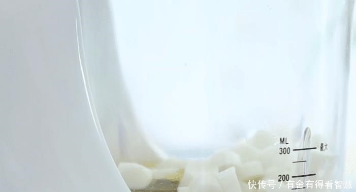 育儿|分享孩子爱吃的青菜山药糕,甜香软嫩,美味营养,不错的育儿辅食