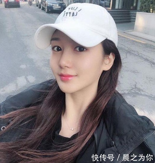 葫芦形|身高172的女神校花,“葫芦形”身材撩人心扉,健身成为习惯