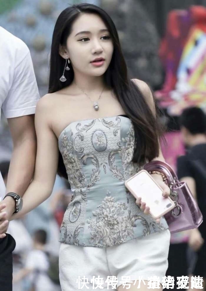 抹胸|街拍 中国风的抹胸装搭配高颜值, 怎一个好看形容