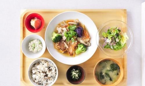日本人的饮食，凭什么这么精致？