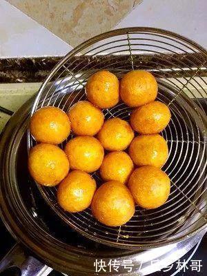 豆腐加鸡蛋这样做,太好吃了,连吃一个月还不过瘾,营养又解馋