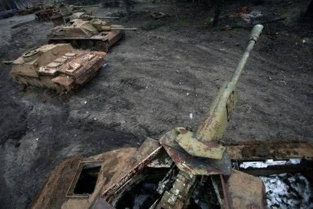 保加利亚|大发现山村挖出大量德军坦克，疑是二战阻击阵地，却被山洪淹没