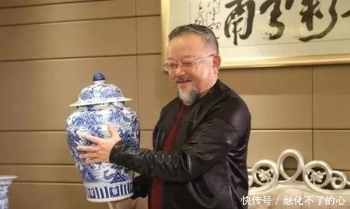 马未都是如何看待王刚在鉴宝现场砸藏品的?他的回答很透彻