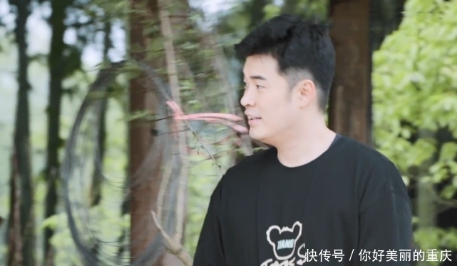 雪琴 蘑菇屋迎来“全能型”女嘉宾,徒手去鸡窝拿蛋,木匠活也很溜