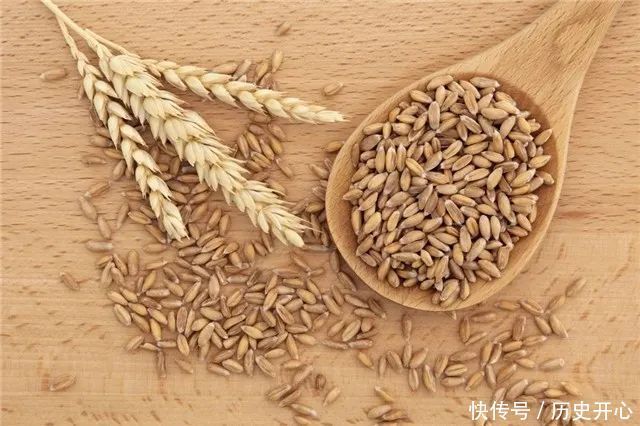 味药|流传2000年的止汗特效方1味药煮水,养心除烦、自汗盗汗都能治