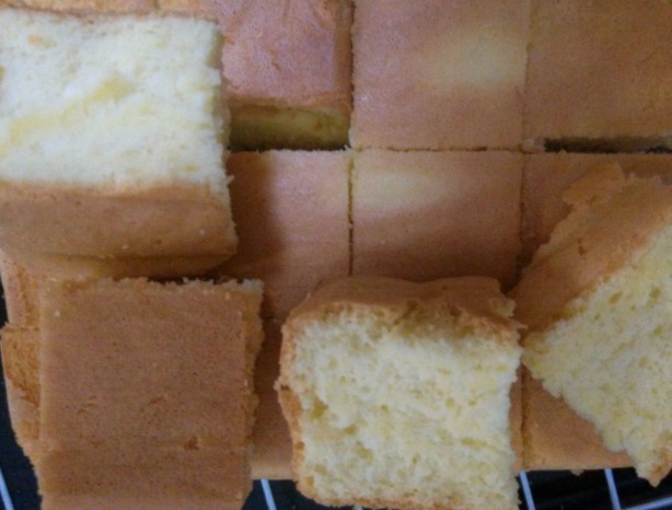 想吃“海绵蛋糕”不用买，在家就能做，软糯香甜，简单零失败！