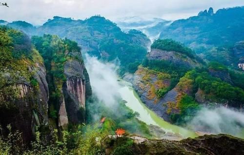 国内3个山水美景旅行地，没有同伴都要去！看完第一个就心动了