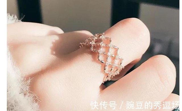戒指|身上不喜欢佩戴手表，戒指等饰品的人，都有怎样的心理？