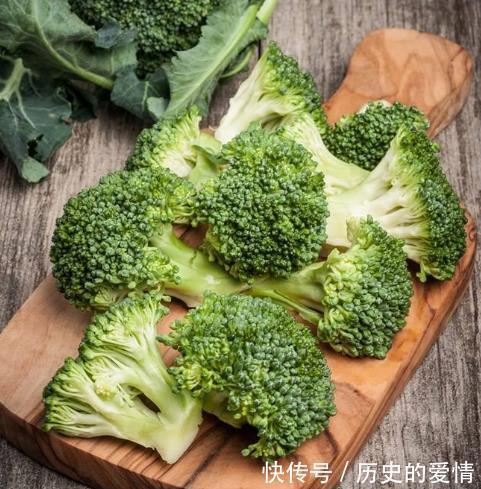 血液|此菜是血管“清洁剂”,可清洁血管中垃圾,使血液畅通无阻
