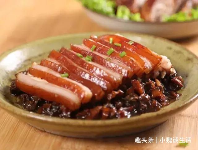 梅菜扣肉的16种做法，肉烂菜香汁亮，入口即化肥而不腻