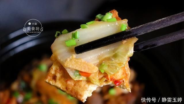 豆腐里加2个鸡蛋，不炒不炸，8分钟出锅，上桌瞬间被扫光，太香了