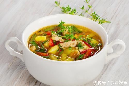 苹果煮着吃居然有这么多好处？ 还不快试试！