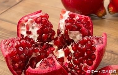 吃完石榴皮别扔掉,特别有用处,可很多人都不清楚,浪费了