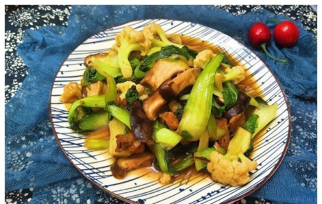 美味|秋天，3素1荤做家常美味，鲜嫩可口，家人特别爱吃