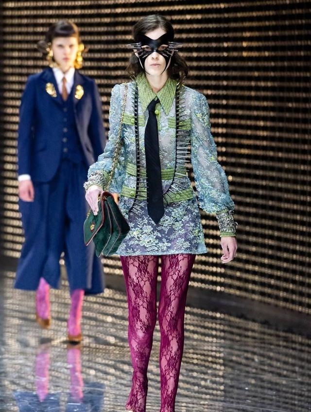 哥特式珠宝,一半神圣一半邪恶,暗黑又优雅