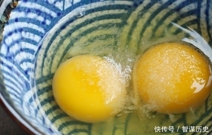 当豆腐遇上鸡蛋,美味可口,营养翻倍,5分钟就能上桌