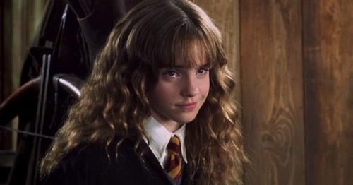 乌姆里奇&《哈利·波特》:那些大家很熟悉的巫师和麻瓜,真实原型都是谁?