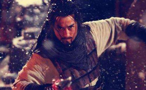 林冲!水浒108将武力如何顶尖高手只有8人,大部分都是混吃等死