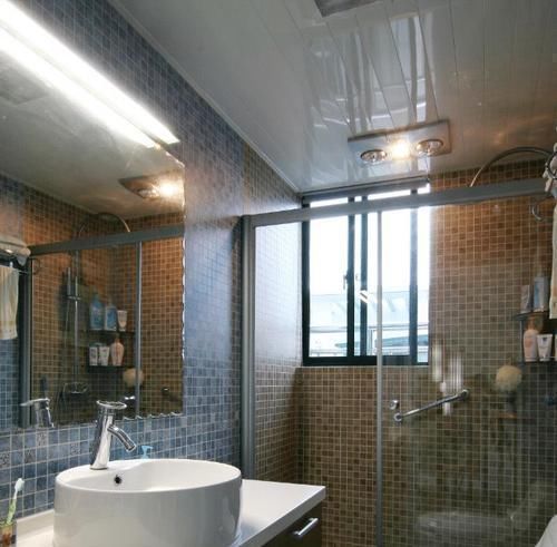 软管|卫生间还在装老式马桶如今都流行这种入墙式，美观还省空间