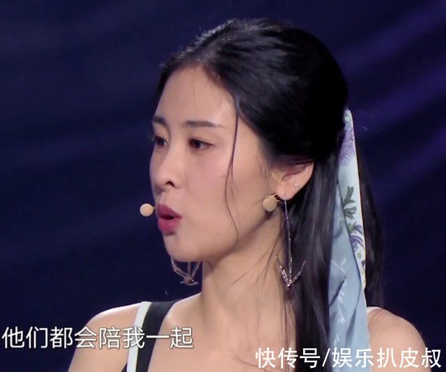 ‘行走CD’劉宇寧離開歌壇？張碧晨、蕭敬騰、單依純變身團(tuán)戰(zhàn)笑點